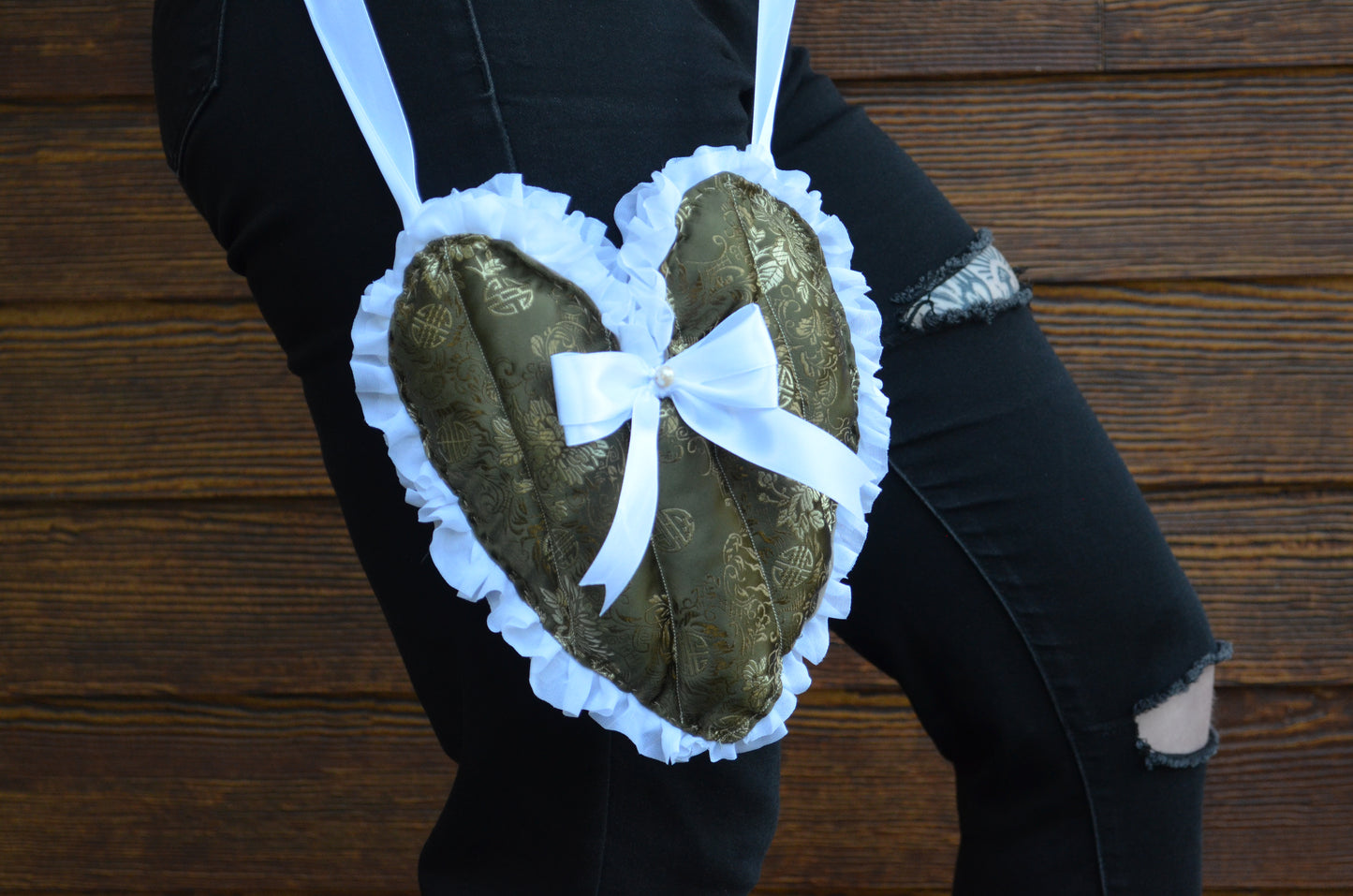 Puff Purse - Green patterned fabric with white accents